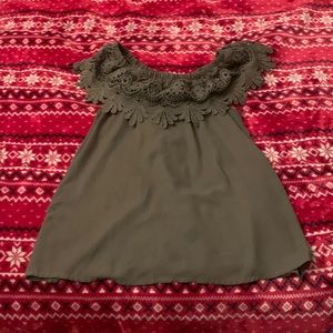 Size medium brand belle tweed